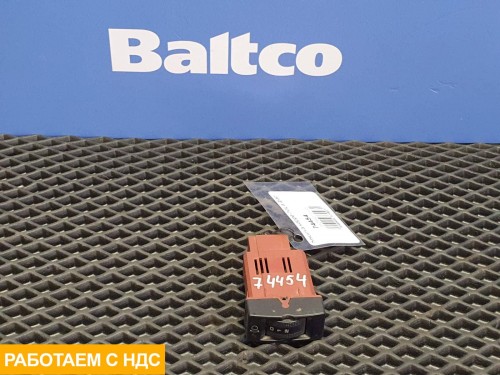 Кнопка корректора фар